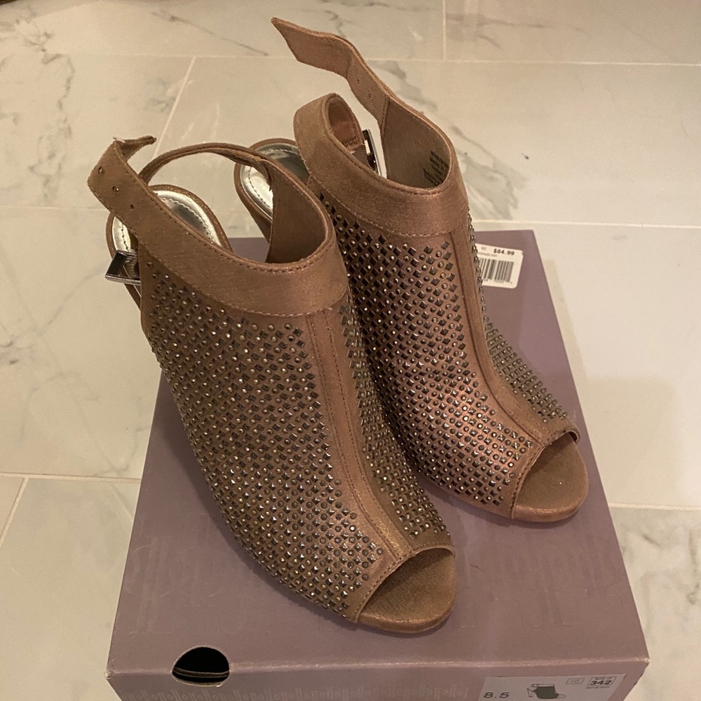 JLO Sasha Blush Heels
